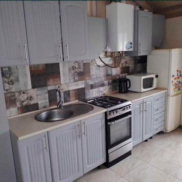 Продаж 1 кімнатної квартири з РЕМОНТОМ! В мальовничому місці!