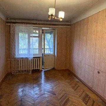 Продам 1 кімнатну квартиру на Павловім Полі