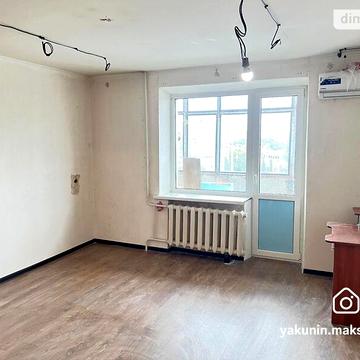 Продаж 1к Квартира Універсальна вулиця