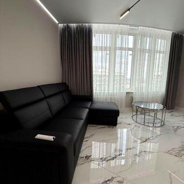 Сдам в долгосрочную аренду новую квартиру на Каманина! 45 Жемчужина!