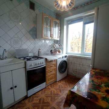 Продаж 2к Квартира Світла вулиця