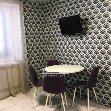 Продам двухкімнатну квартиру