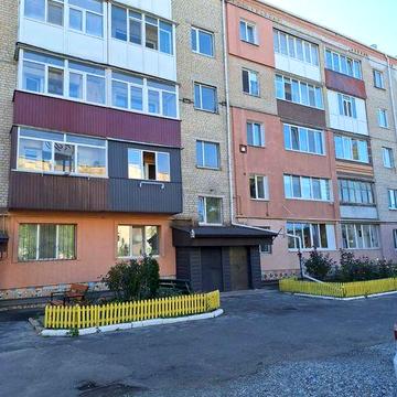 Двохкімнатна квартира у центрі міста Знамянка від власника