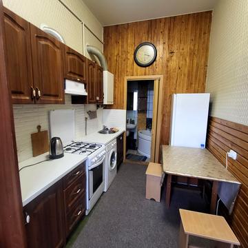 Академіка Романа Кучера вул., 6
