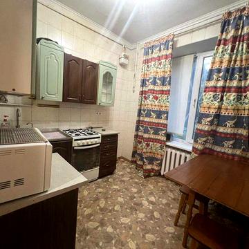 Оренда 2к.квартира.вул Вишгородська 51/1.