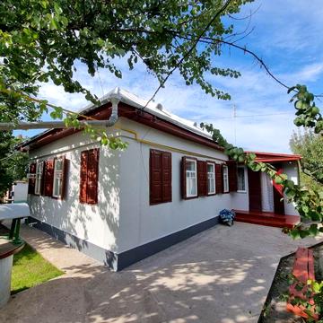 Продаж будинку в селі Білозірʼя