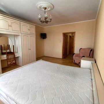 Продаж 1 К в центрі  вул. Казимира Малевича 83 Голосіївський р-н