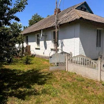 Продаж будинку в с. Великополовецьке