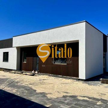 Одноповерховий будинок 140 кв.м на закритій території, Осокорки