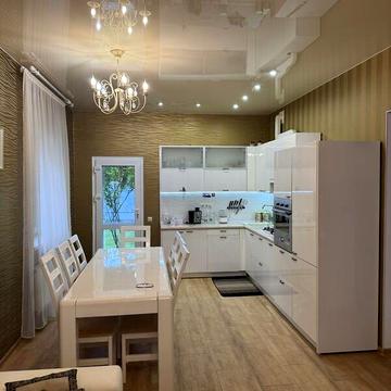 Продаж 5к Дім Східна вулиця