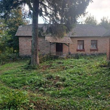 Терміново продається будинок у селі Россоша