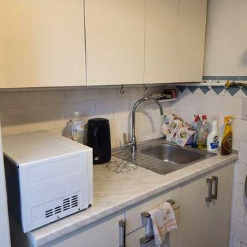 Оренда 2-кім. квартири 42 м.кв., в. Медової Печери