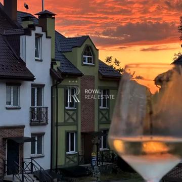 Вишнева вул.