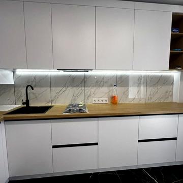 Келецька вул., 125