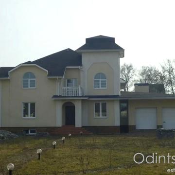 Озерна, 14