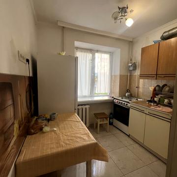 Перемоги вул., 13