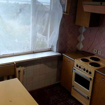 Сдам 2 комнатную квартиру на Добровольского