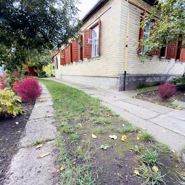 Пропонуємо до продажу будинок в м. Сміла