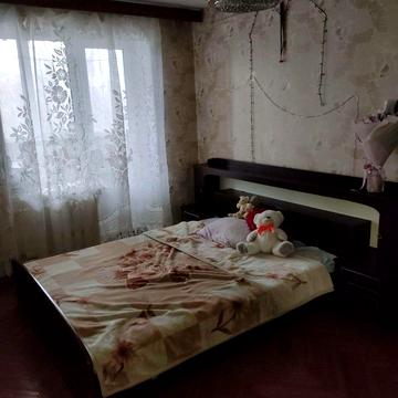 Данила Галицького вул., 1