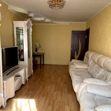 Продам 3 квартиру з меблями,та бит.технікой  ,+ гараж. Сертифікат -так