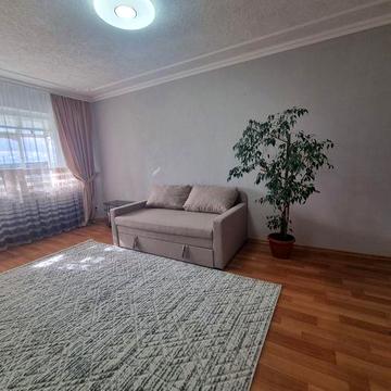Продам/Обміняю на Таращанському масиві/З меблями і технікою
