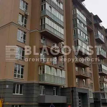 1к кв. Феофанія. 50м2. З косметичним ремонтом. ЖК Кришталеві джерела