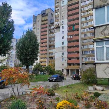 Квартира з панорамним видом на Дніпро для вас у Каневі