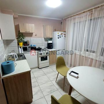 Продаж 2к Квартира Комарова вулиця