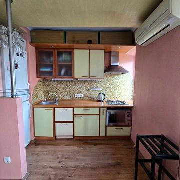 Подол! Куренівка!Продажа, 3-х кімн. вул.Кирилівська,117, 64м2