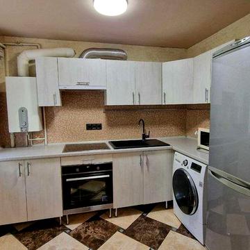 Продаж 2к квартири вул. Новосільна район пр-ту О.Поля (Кірова)