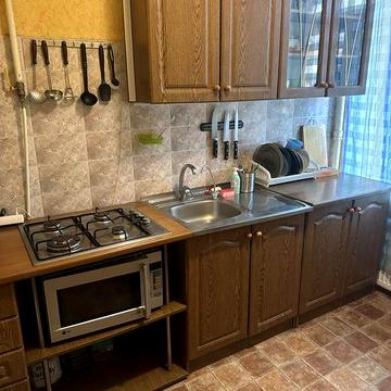 Сдам 2-х комнатную квартиру на Успенской/ Сталинка