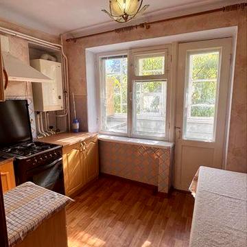 Продам 3-комнатную киевку с агв 10 школа