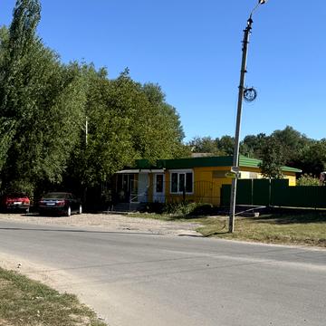 Київська, 1