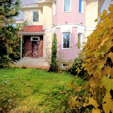 Оренда будинку Хотів (Феофанія)