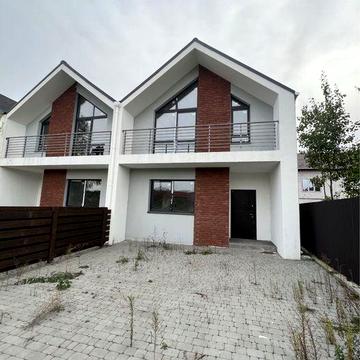 Дуплекс 116 метрів в Стоянці біля садочка