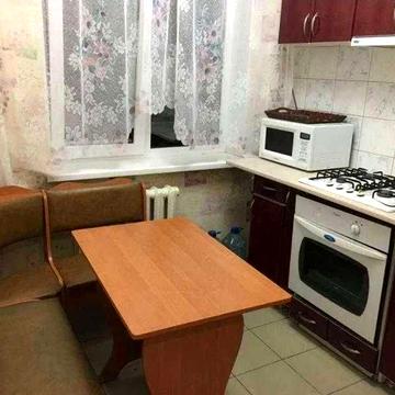 Продам 2к квартиру на Салтовке, ул. Гвардейцев-Широнинцев(89018)