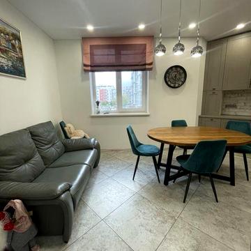 Зк квартира з ремонтом і меблями!Газ!Мін.оф!Без комісії!Поруч є все!