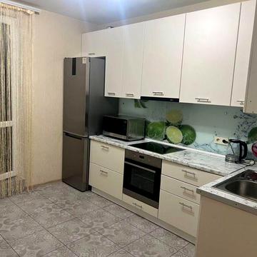 Сдам 1 комнатную квартиру в Одесских Традициях