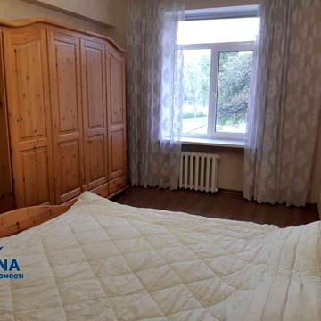 Вишгородська вул., 22