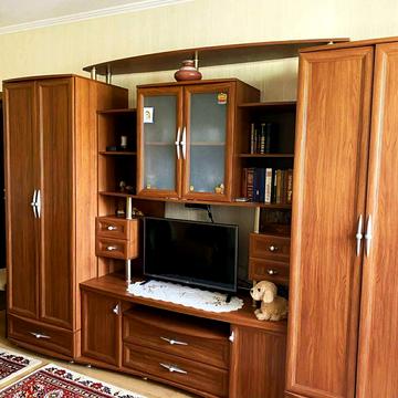 Героїв Космосу вул., 19-Б