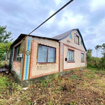 Продам будинок,світло,газ, зручності є