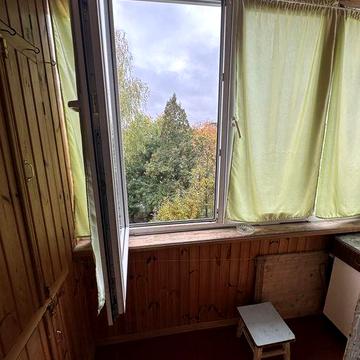 Сдам 2 ком кв рынок Нива Стоматполиклинмка