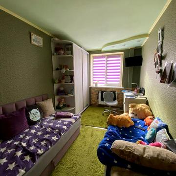 Продам 3-х комнатную квартиру в Чугуеве