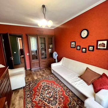 Наукова вул., 36