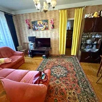 Продам 2к. кв. в центре ХТЗ (район с/м Роста)!