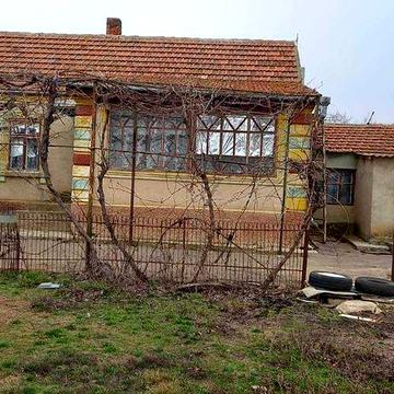 7. Срочно! Продам дом на берегу лимана