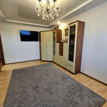 Продається 3к. квартира з ремонтом