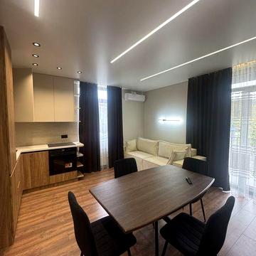 Продаж квартири по вул.Берчені