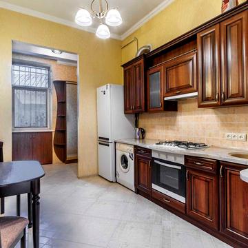 Продаж 1-кім квартири по вул. Листопадового Чину. Парк Франка