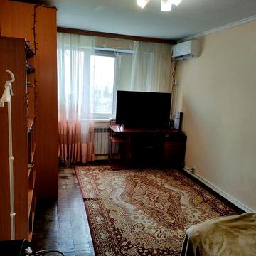 Олександра Архипенка вул. (Мате Залки), 10-Б